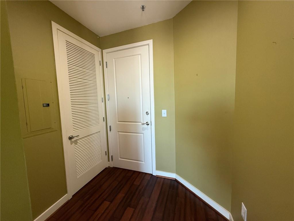 565 Peachtree Street NE 1811