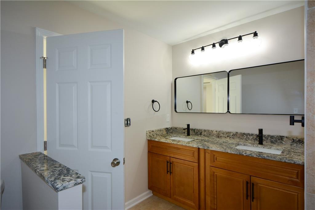 5291 Lyndale Circle, Forest Park, Georgia image 44