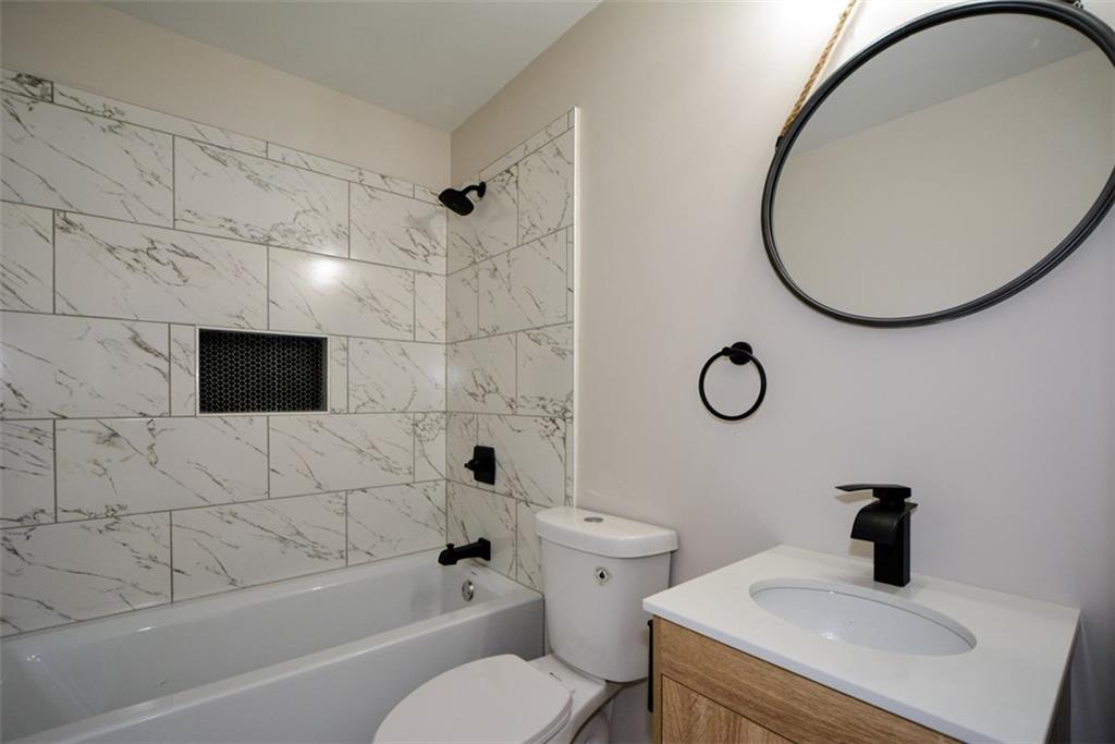 5291 Lyndale Circle, Forest Park, Georgia image 30