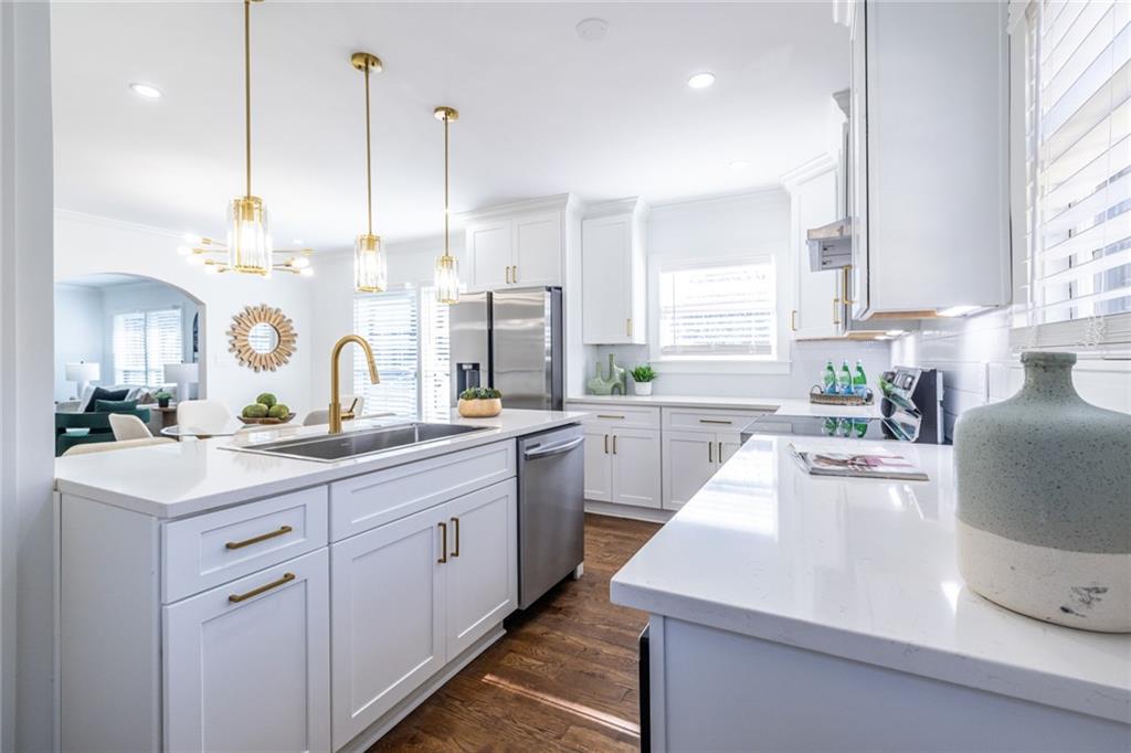 2362 N Decatur Road