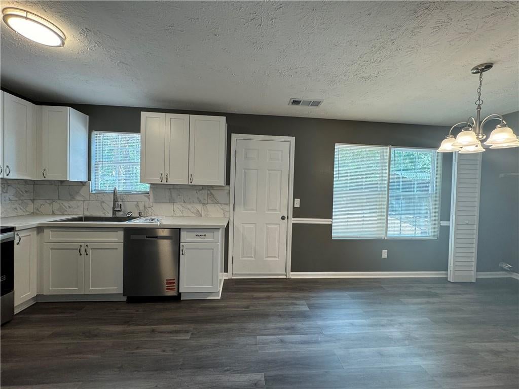 330 Crestfield Circle