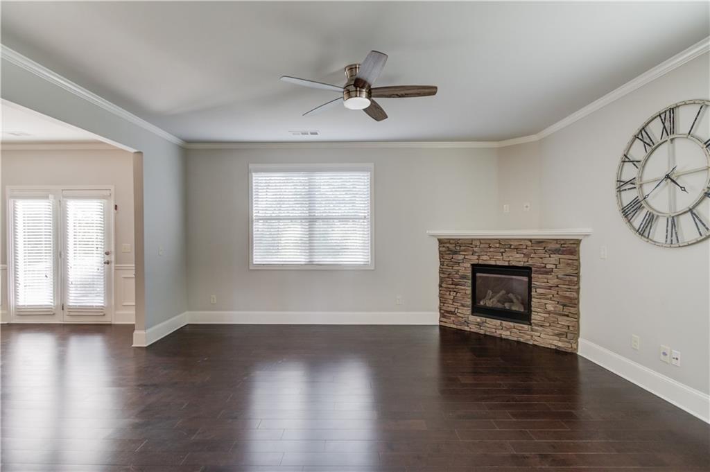 6864 Big Sky Drive, Flowery Branch, Georgia image 7