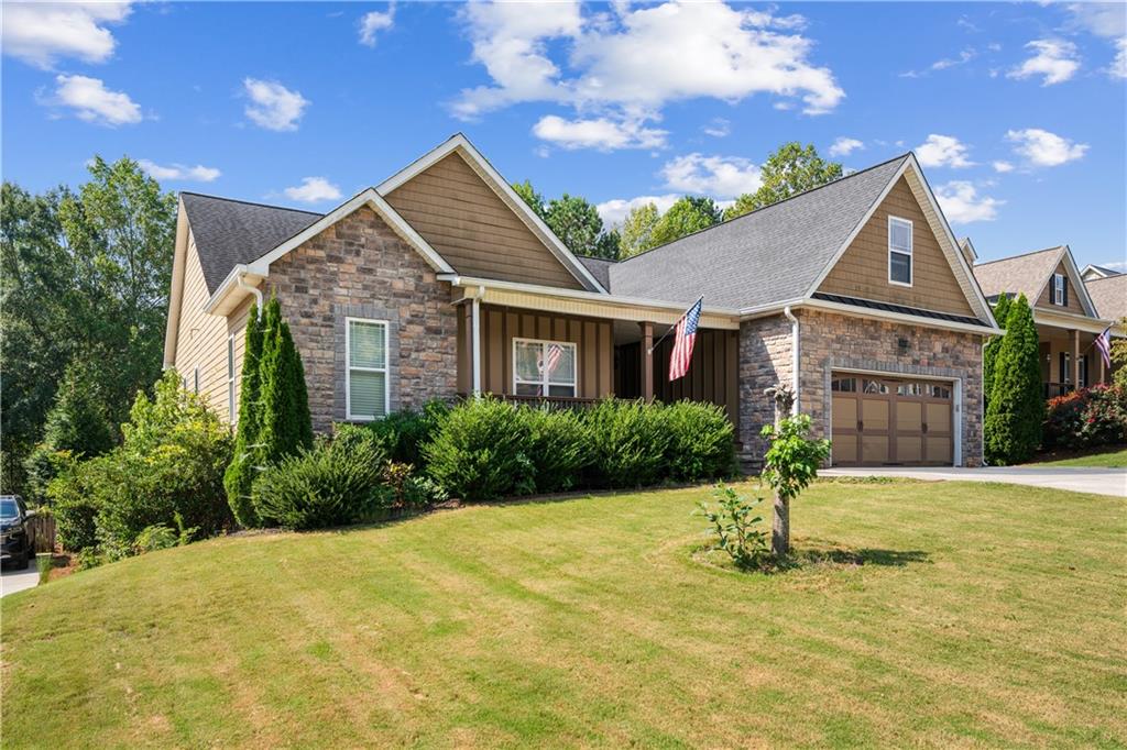 52 Thomas Place Drive