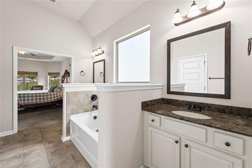 6310 Stillwood Lane, Cumming, Georgia image 32
