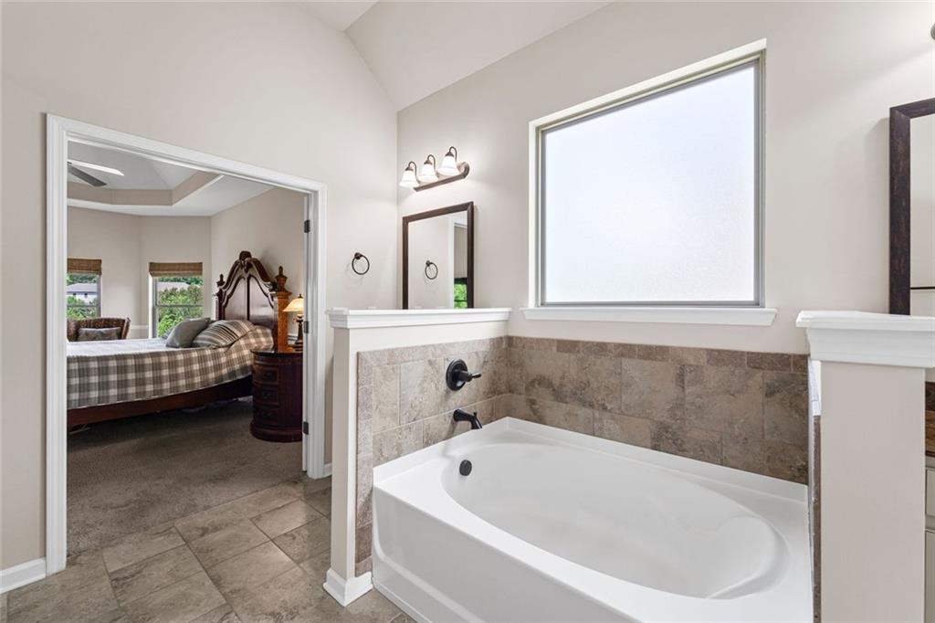 6310 Stillwood Lane, Cumming, Georgia image 33
