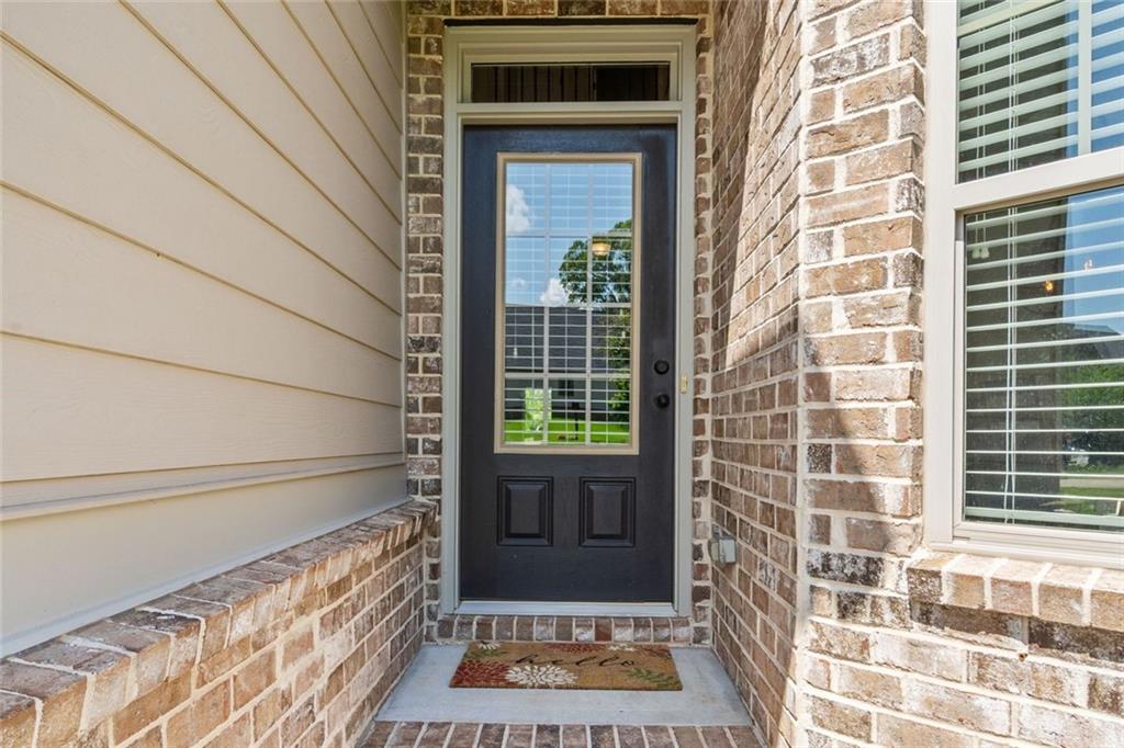 6310 Stillwood Lane, Cumming, Georgia image 12