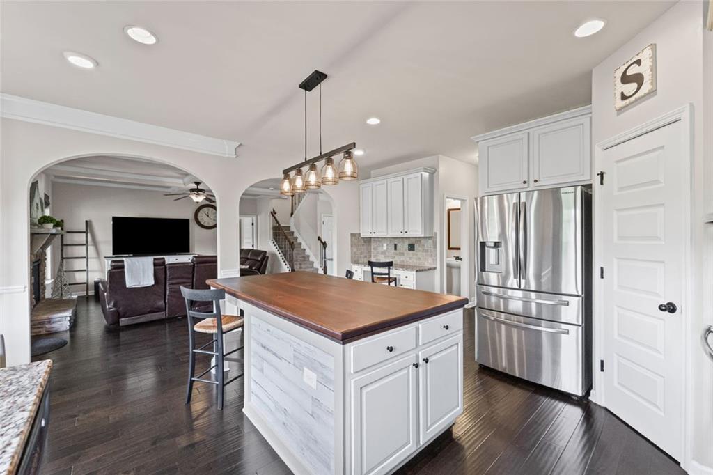 6310 Stillwood Lane