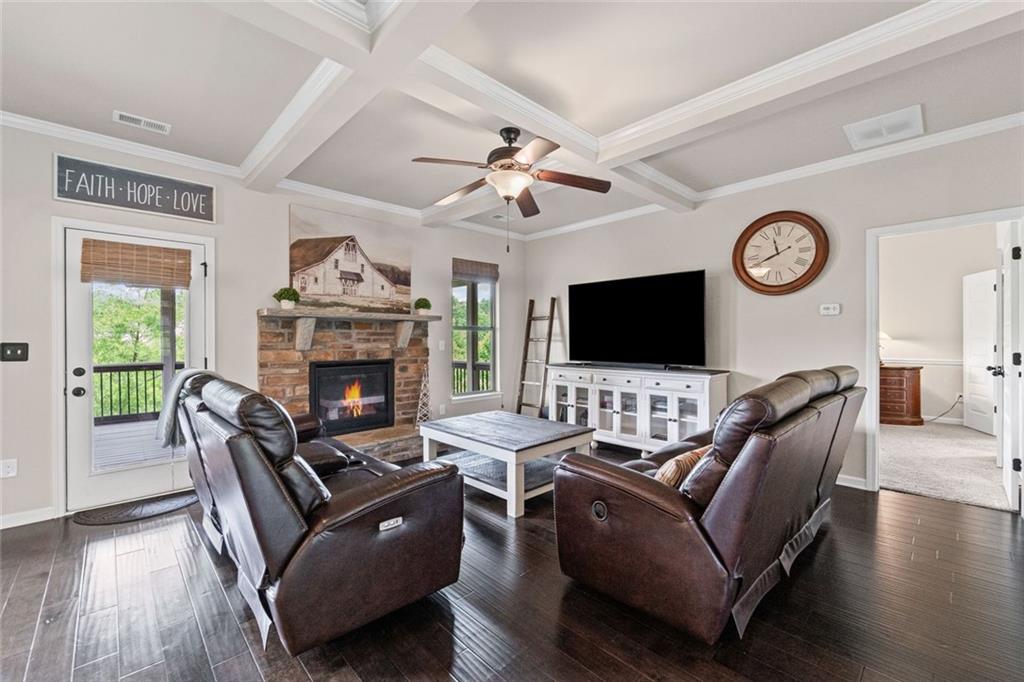 6310 Stillwood Lane, Cumming, Georgia image 20
