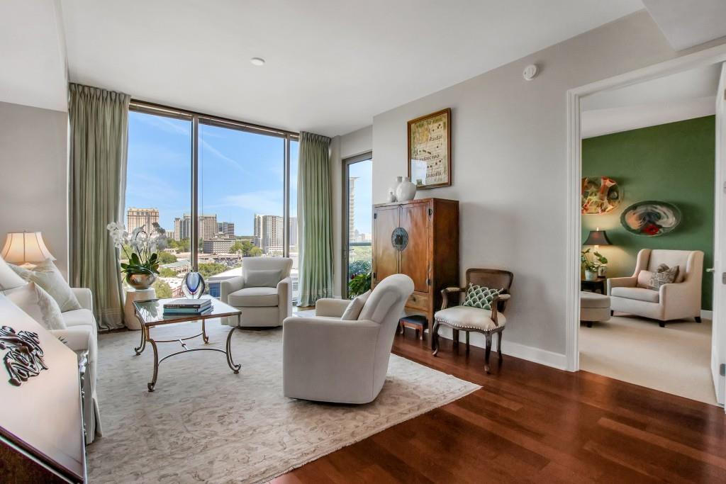 2795 Peachtree Road NE 1205