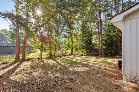 A home in Powder Springs