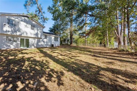 A home in Powder Springs