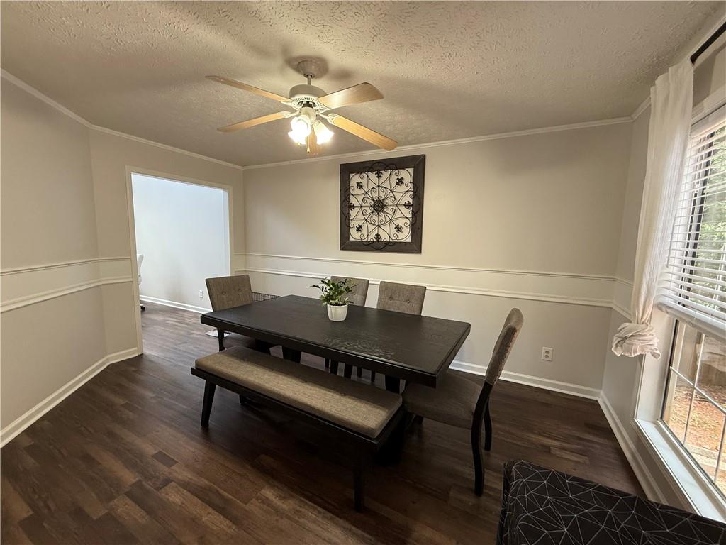 2550 Suwanee Lakes Trail