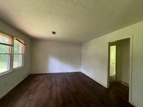 2369 Christian Cir