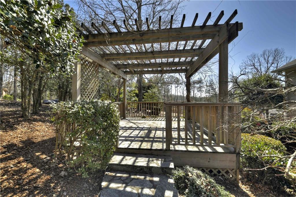 140 Woodland Drive, Ellijay, Georgia image 3