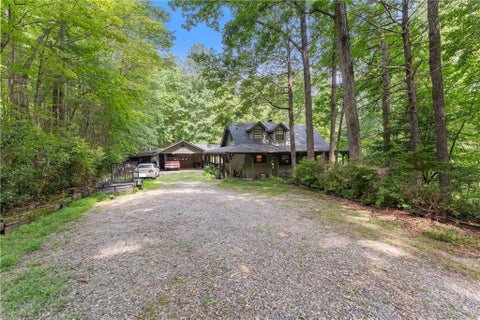 Homes For Sale - 218 Hester Gap Road<br/> Lumpkin County, Cleveland, GA 30528