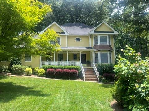 Homes For Sale - 2638 Colony Circle<br/> Snellville, GA 30078
