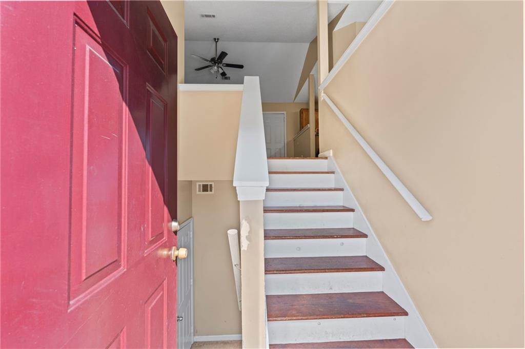 6880 Silver Maple Drive