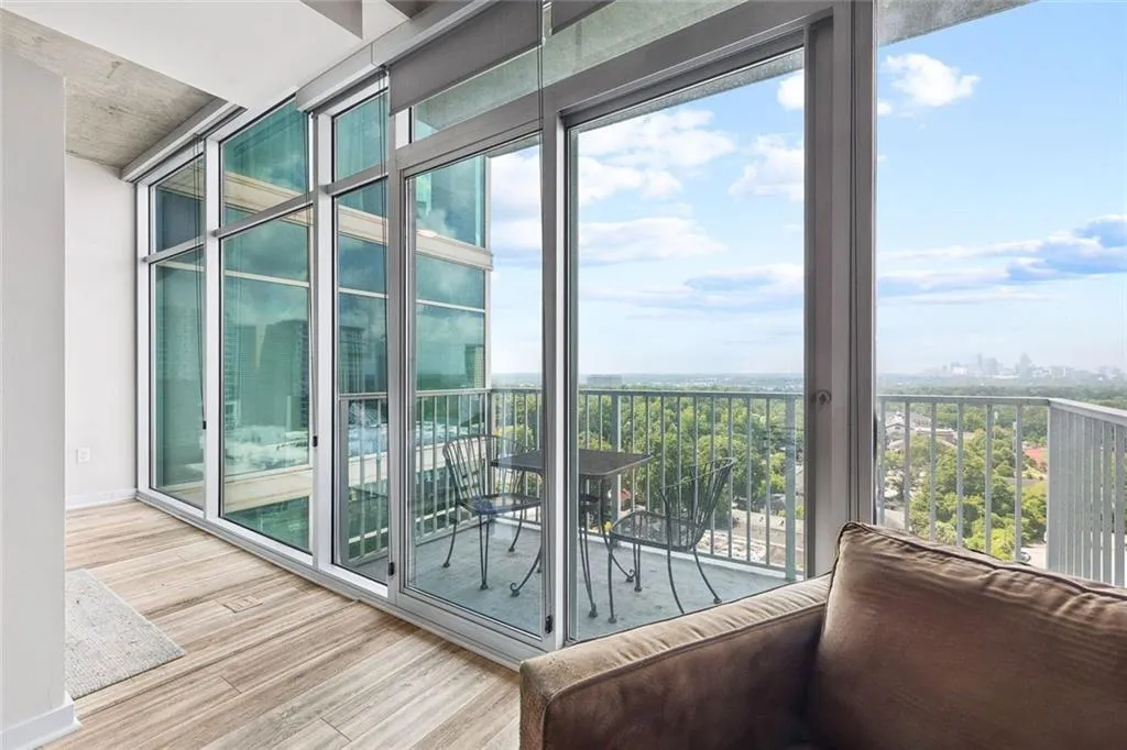 Atlanta, Georgia 30305, United States, 1 Bedroom Bedrooms, ,1 BathroomBathrooms,Residential,Active,186670