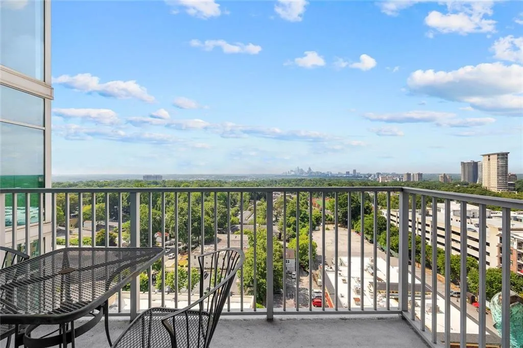 Atlanta, Georgia 30305, United States, 1 Bedroom Bedrooms, ,1 BathroomBathrooms,Residential,Active,186670