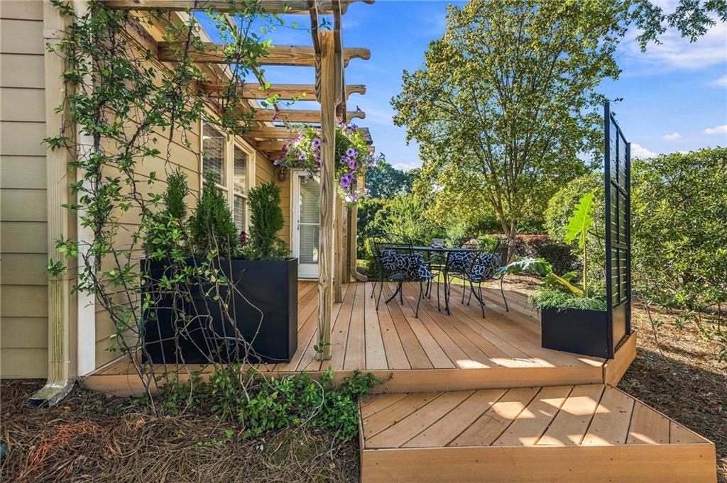 15 Ashleigh Terrace