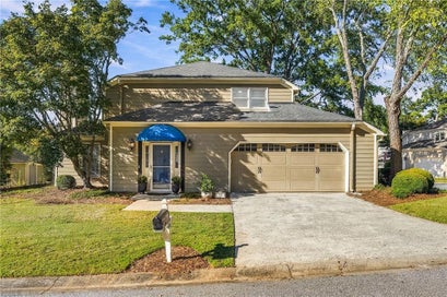 15 Ashleigh Terrace Marietta GA 30062