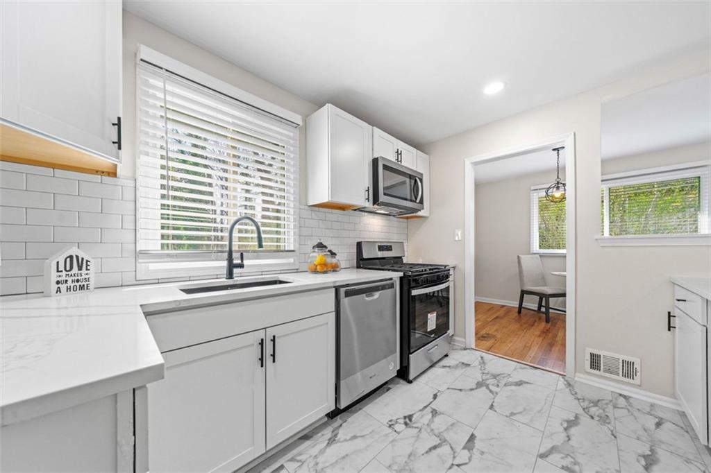 817 N Evelyn Pl, Atlanta, Georgia image 14
