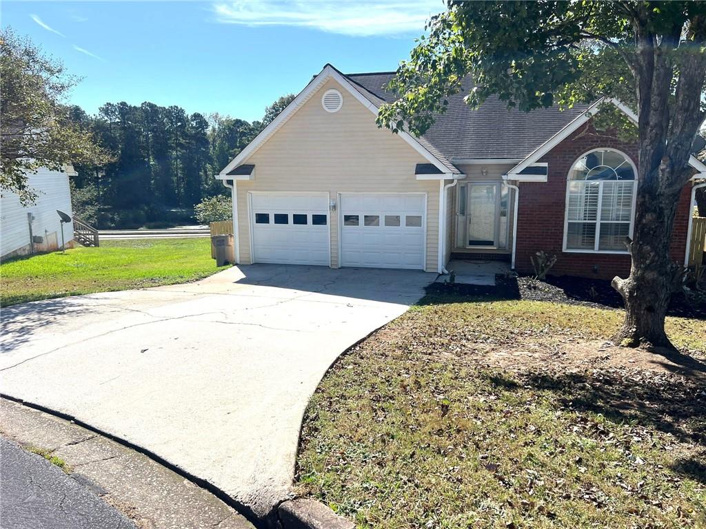 1124 E Briar Gate Court