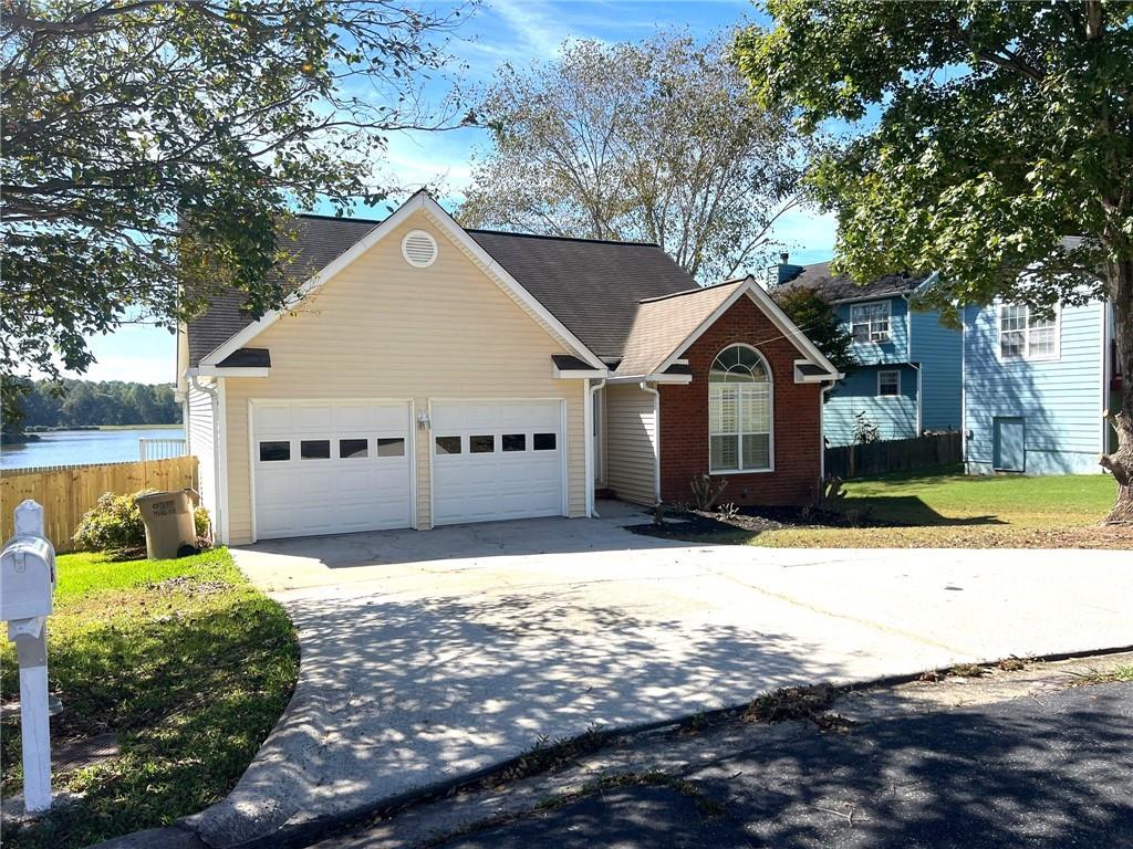 1124 E Briar Gate Court