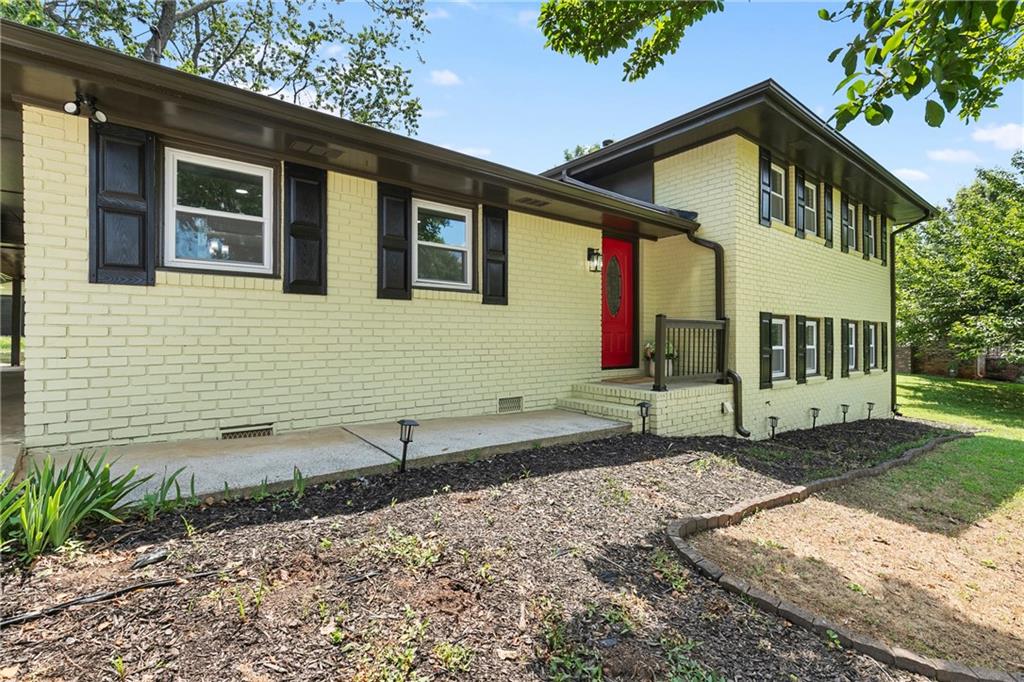 399 W Sandtown Road SW
