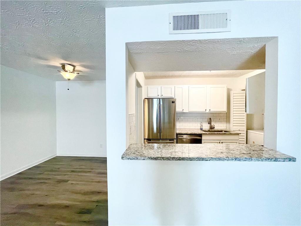 Park Ridge - Residential Lease