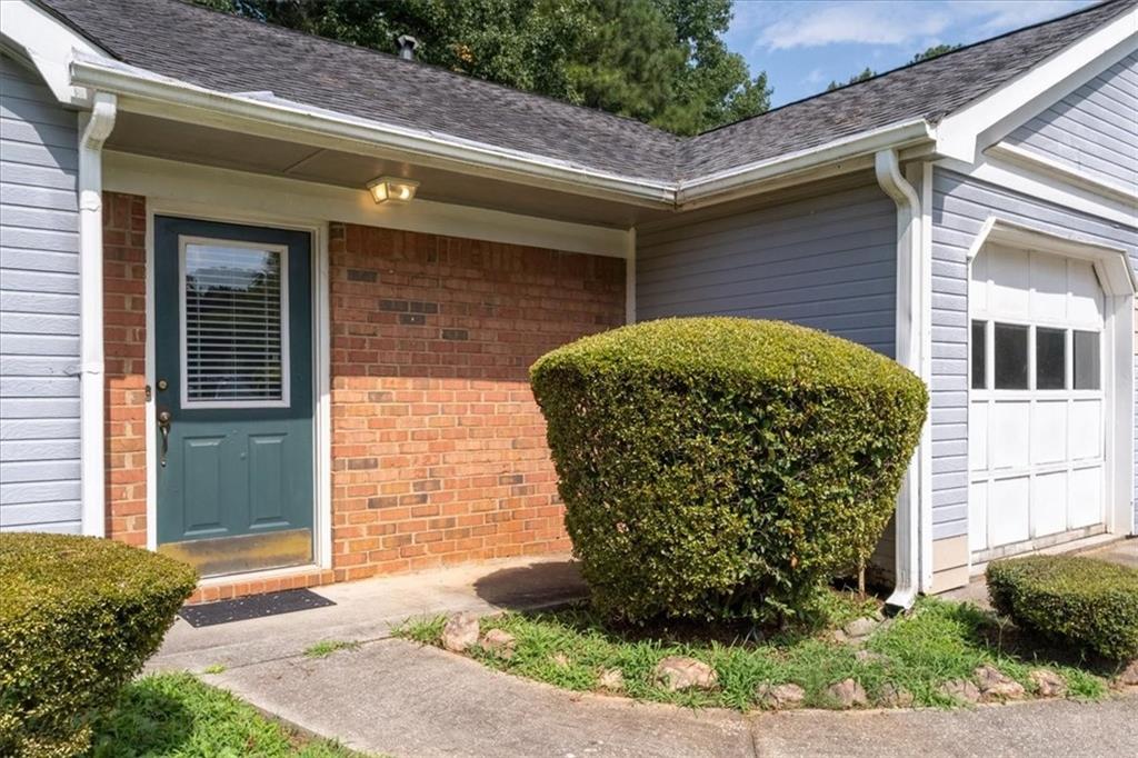 511 Barclay Court