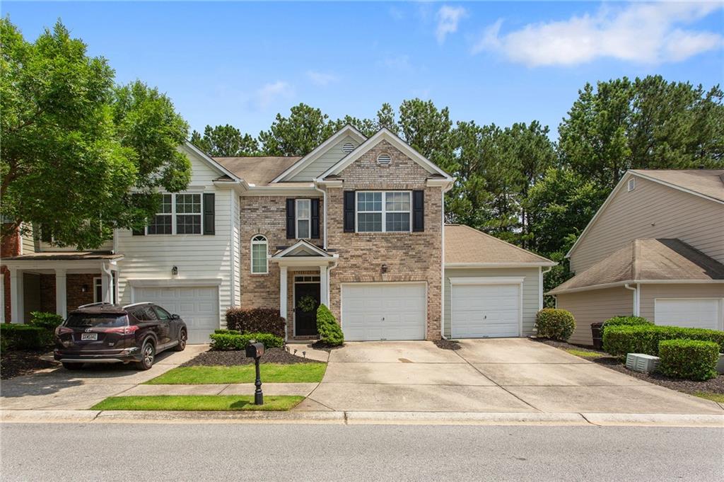 3313 Thornbridge Drive