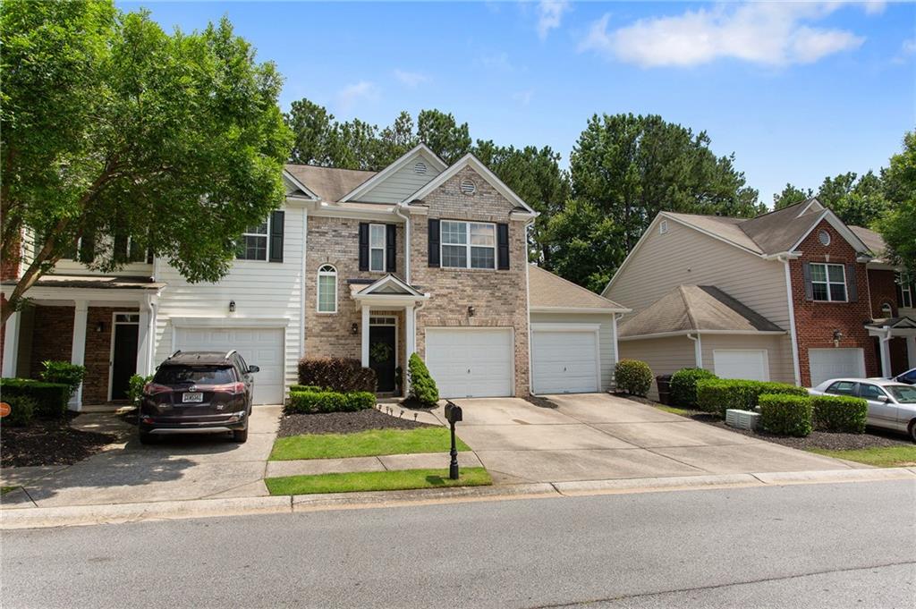 3313 Thornbridge Drive