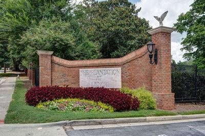 23116 Plantation Drive NE