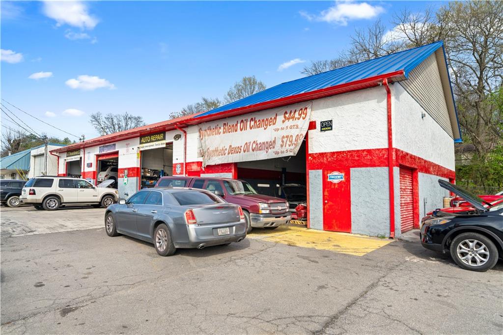 712 N Glenwood Avenue