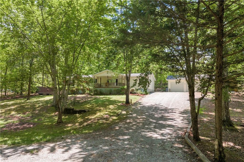 1437 Frank Lovell Road