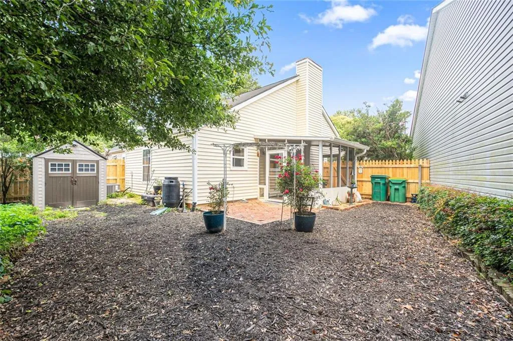 Woodstock, Georgia 30188, United States, 2 Bedrooms Bedrooms, ,2 BathroomsBathrooms,Residential,Active,160760