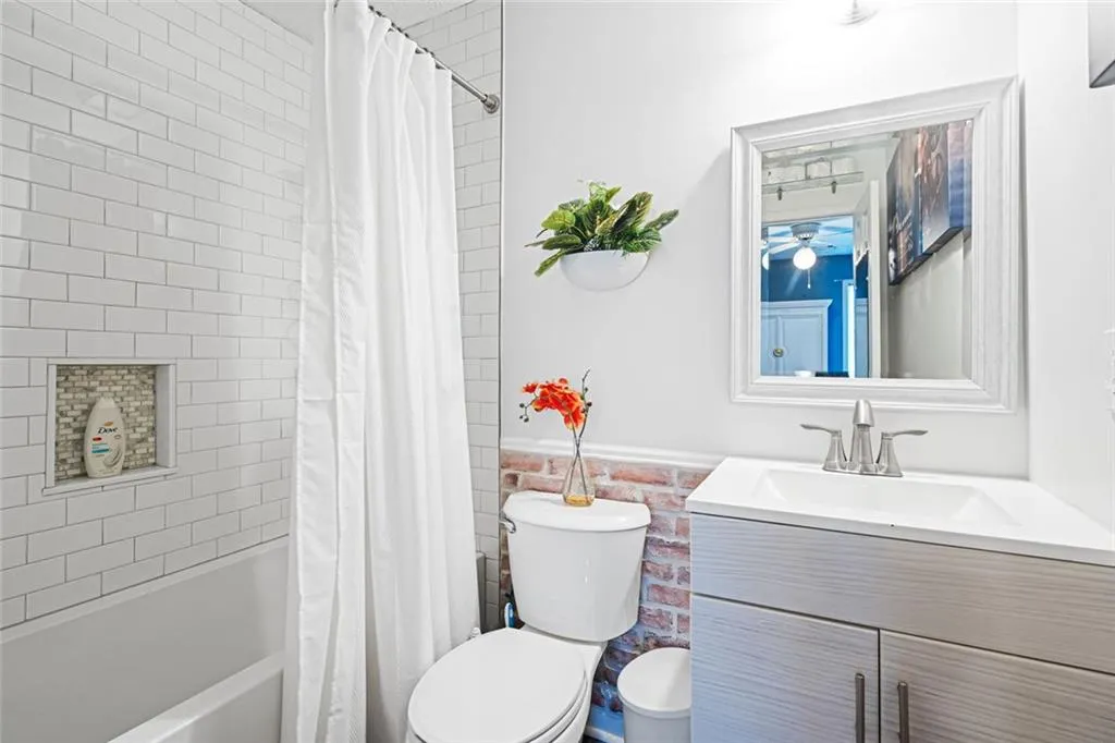 Woodstock, Georgia 30188, United States, 2 Bedrooms Bedrooms, ,2 BathroomsBathrooms,Residential,Active,160760