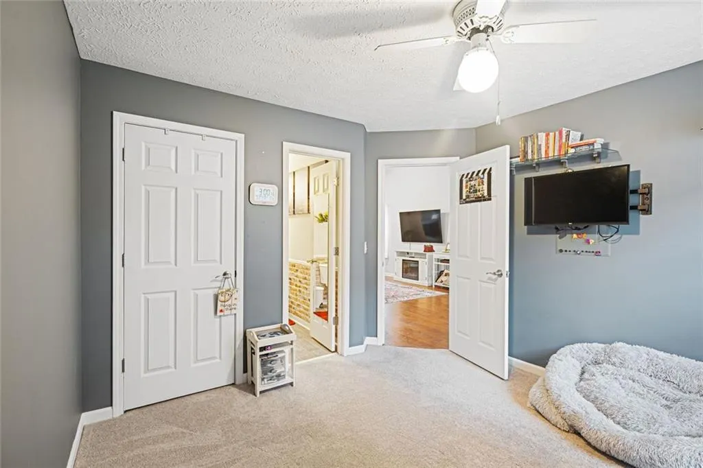 Woodstock, Georgia 30188, United States, 2 Bedrooms Bedrooms, ,2 BathroomsBathrooms,Residential,Active,160760