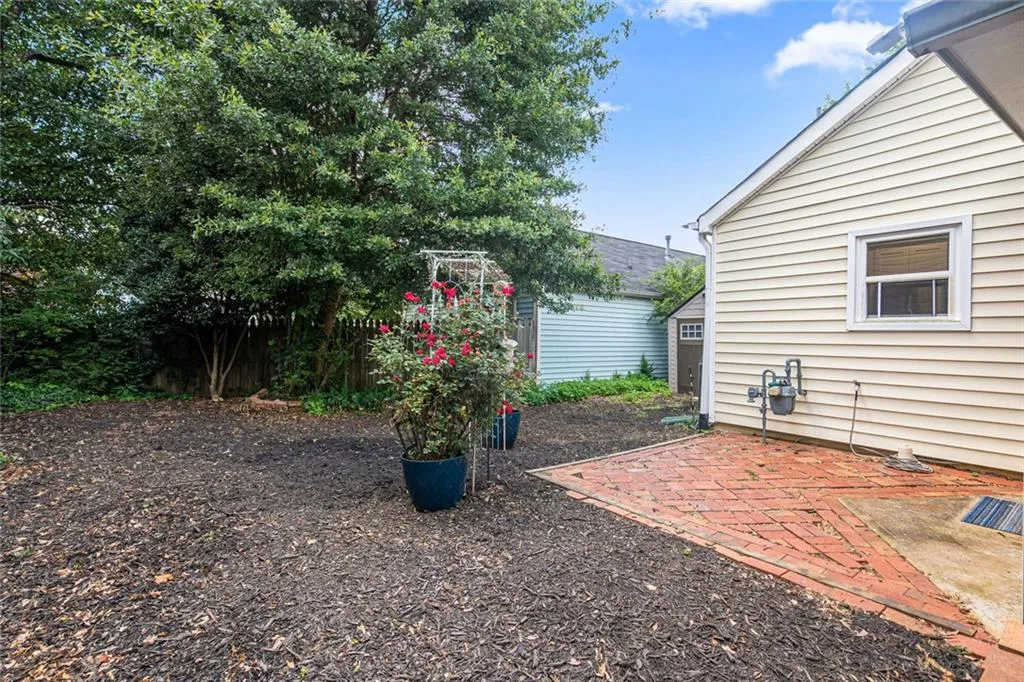 Woodstock, Georgia 30188, United States, 2 Bedrooms Bedrooms, ,2 BathroomsBathrooms,Residential,Active,160760