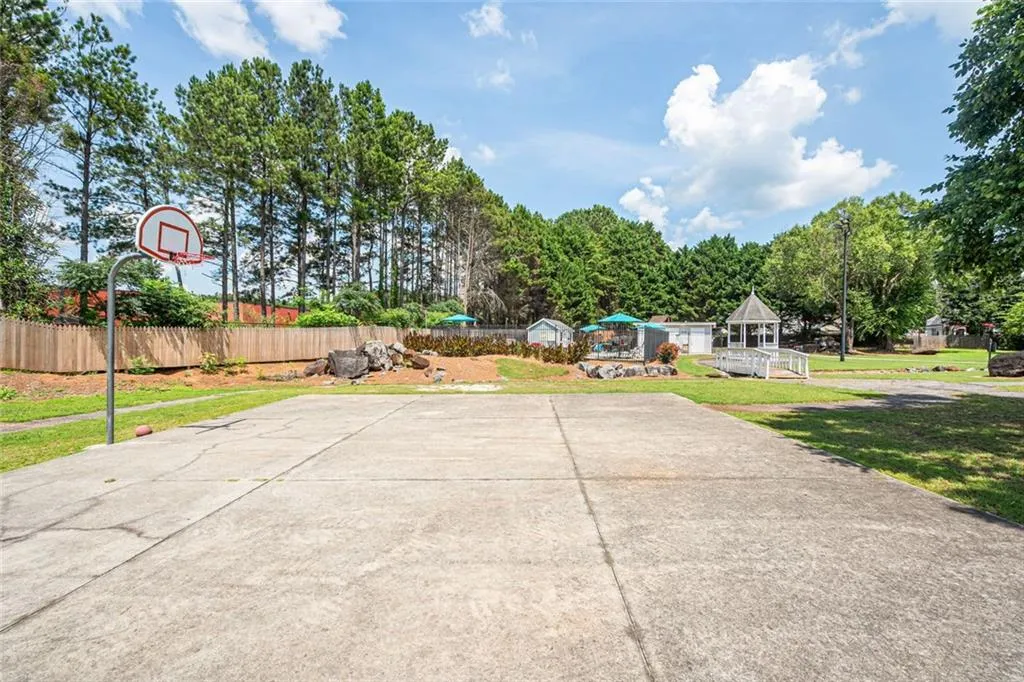 Woodstock, Georgia 30188, United States, 2 Bedrooms Bedrooms, ,2 BathroomsBathrooms,Residential,Active,160760