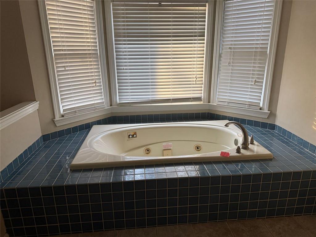 1509 SHOAL CREEK Drive SW