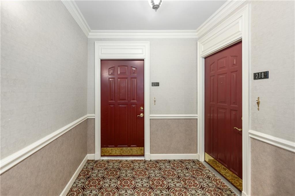3334 Peachtree Road NE 209