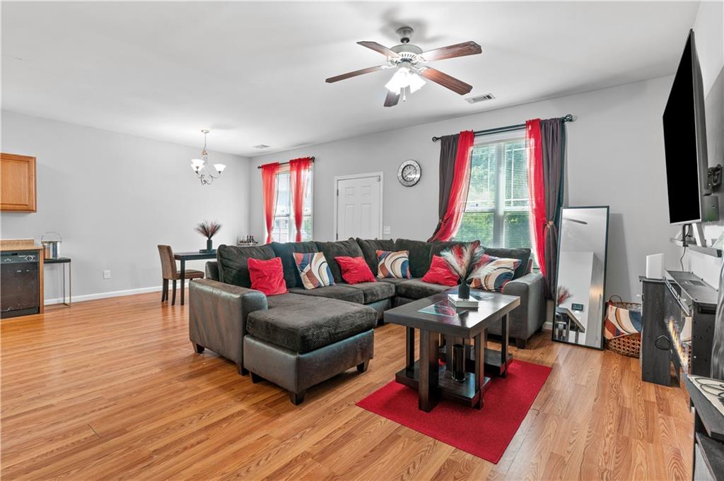 7268 Loblolly Lane, Morrow, Georgia image 9
