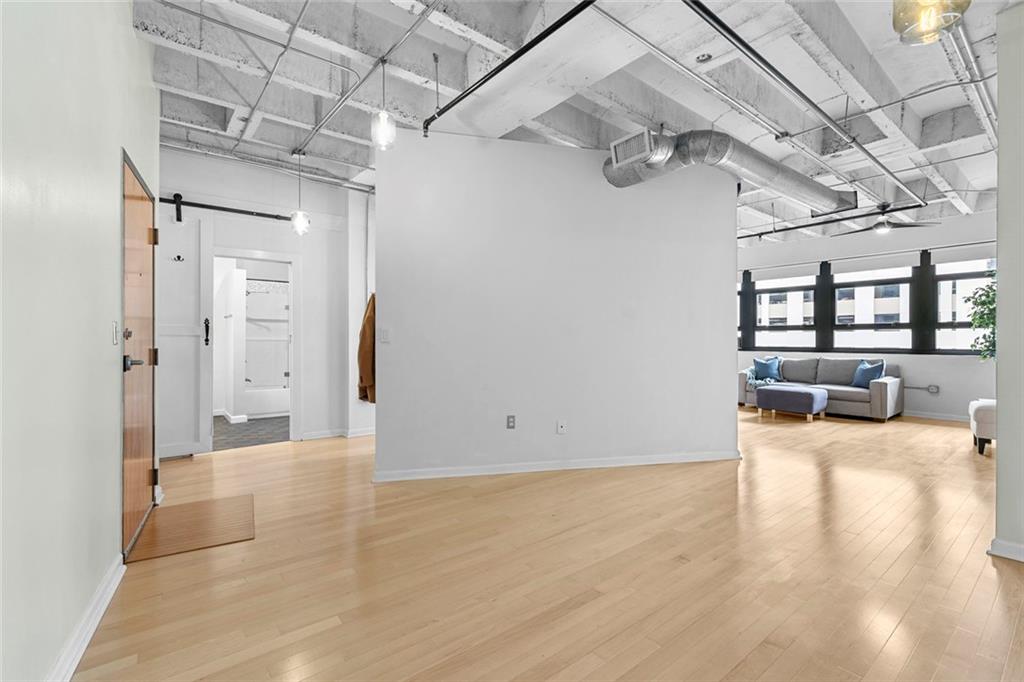 878 Peachtree Street NE 431