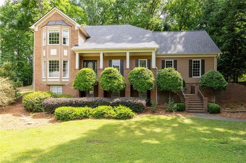 Homes For Sale - 3268 Autumn Woods Trail<br/> Marietta, GA 30064