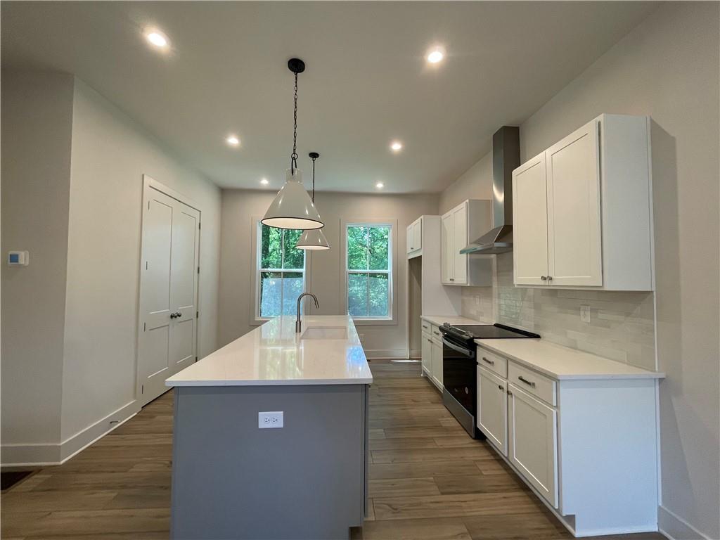 309 Songbird Court SE 5