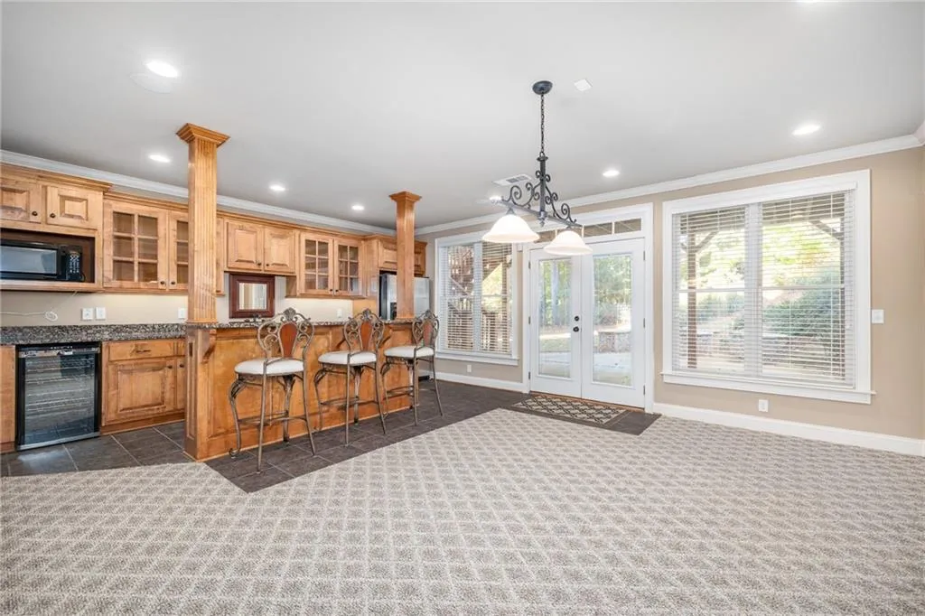 Cumming, Georgia 30041, United States, 7 Bedrooms Bedrooms, ,7 BathroomsBathrooms,Residential,Pending,32910