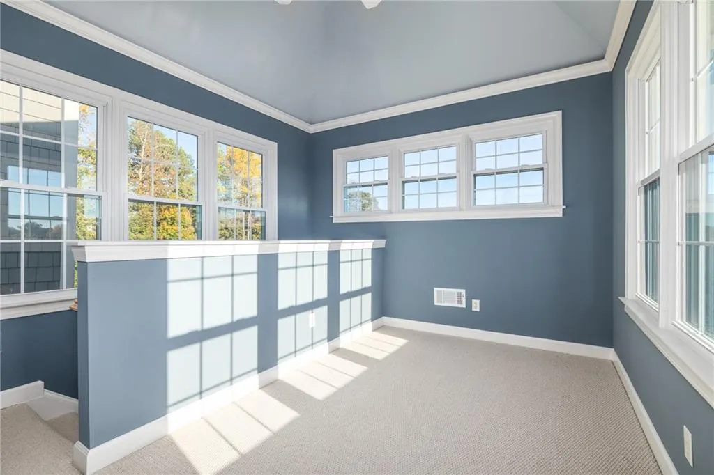 Cumming, Georgia 30041, United States, 7 Bedrooms Bedrooms, ,7 BathroomsBathrooms,Residential,Pending,32910