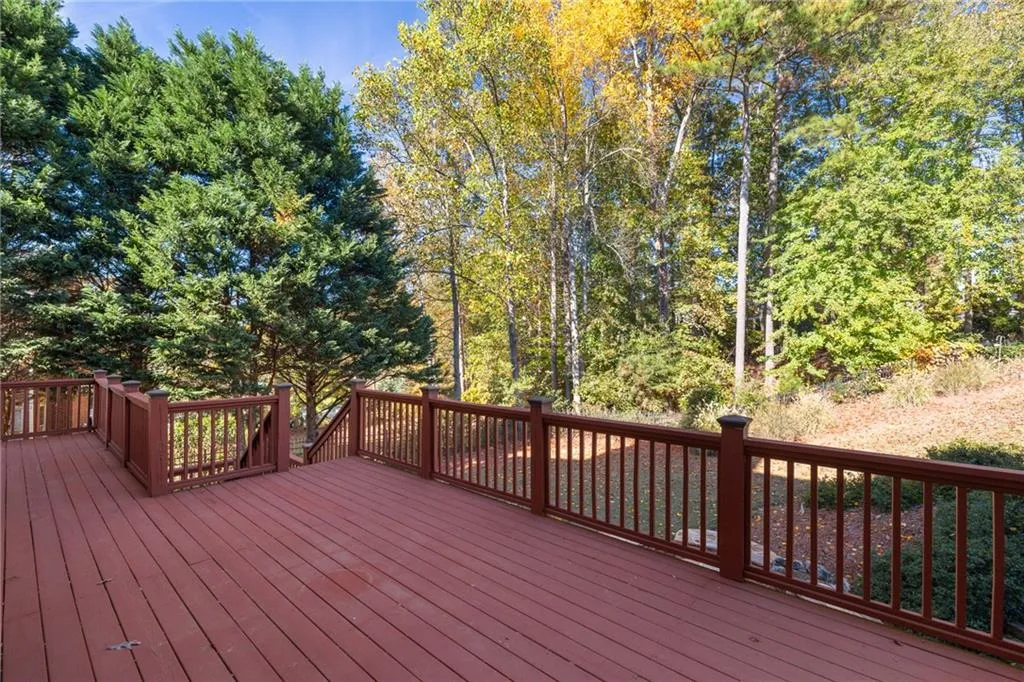 Cumming, Georgia 30041, United States, 7 Bedrooms Bedrooms, ,7 BathroomsBathrooms,Residential,Pending,32910